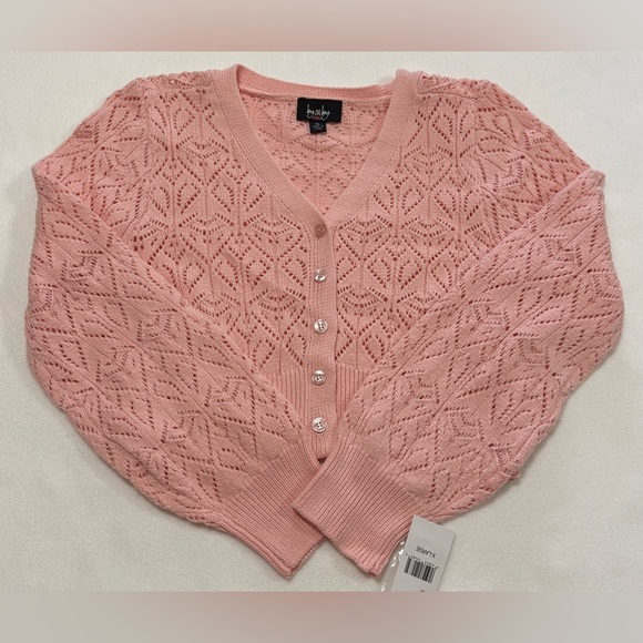 By & By Girls XL Blush Cropped V-Neck Cardigan - Picture 3 of 6
